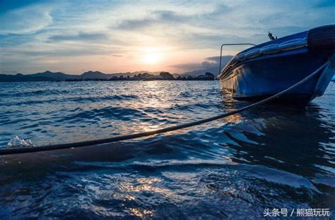 面朝大海春暖花開意思